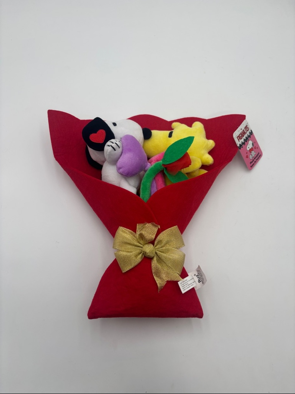 Peanuts Plush Bouquet with White Snoopy, Yellow Woodstock, Red Wrap